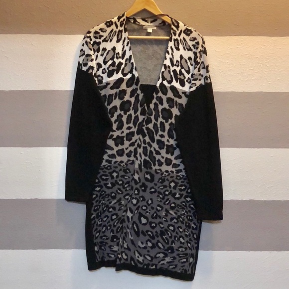 Cato Sweaters - Cato women - sweater snow leopard / black sz 18/20